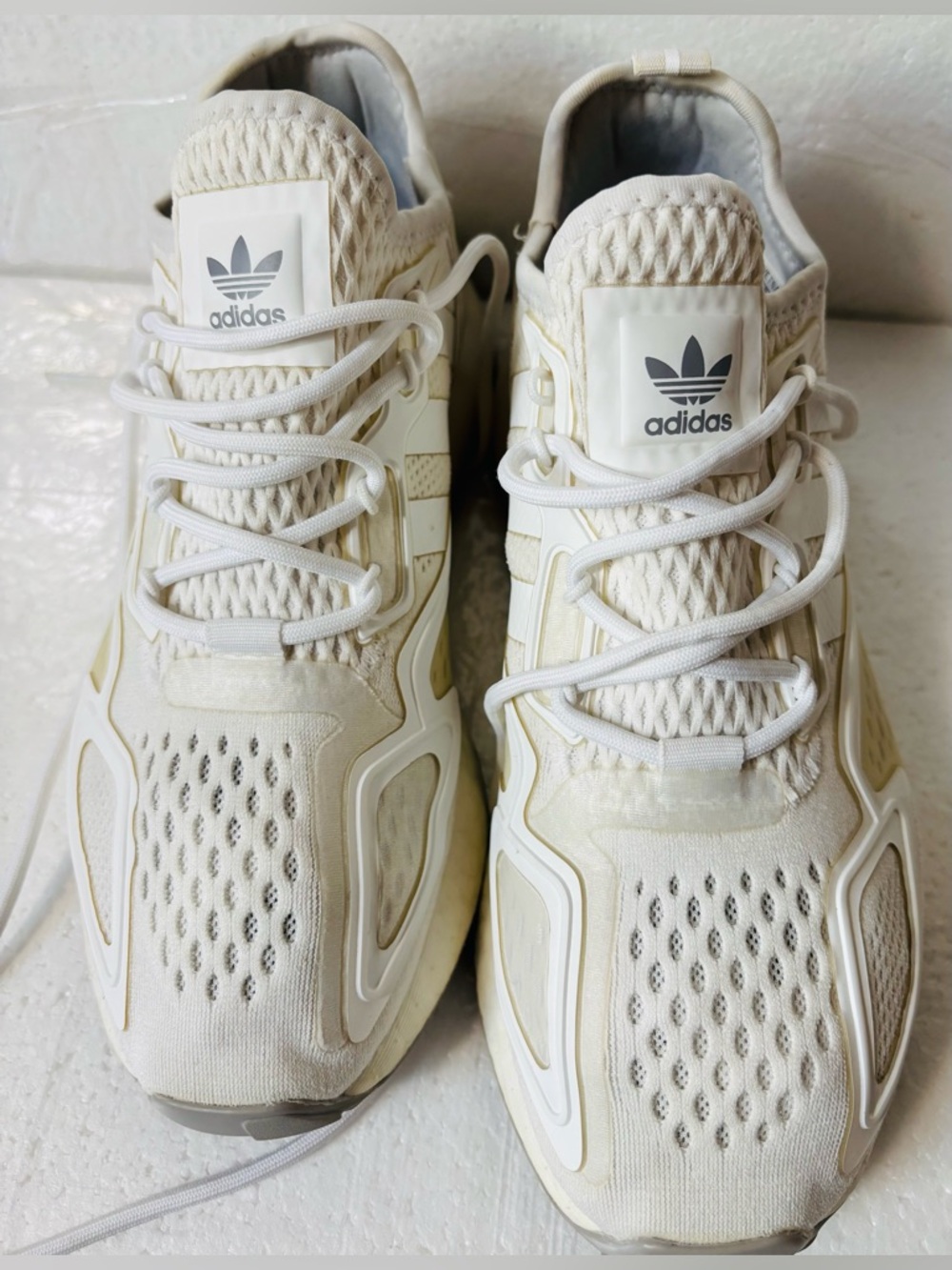 Adidas Women’s Shoes  ZX2K Boost Sneakers in White/Beige  Size 6